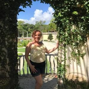 Meet your Posher, Veronica